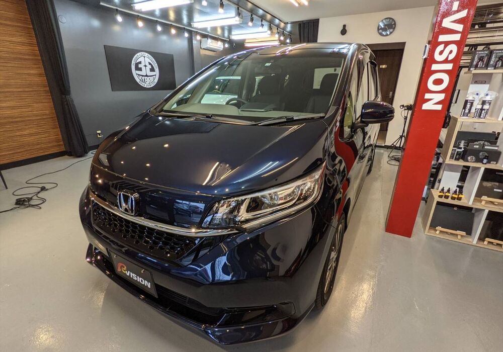HONDA FREED PLUS
