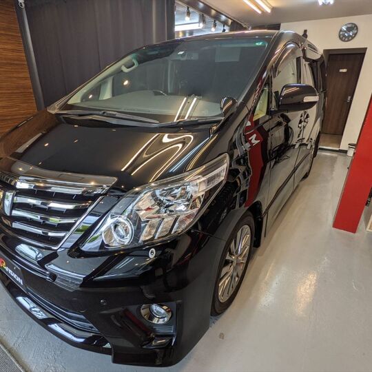 TOYOTA ALPHARD