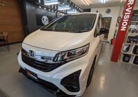 HONDAフリード Modulo X