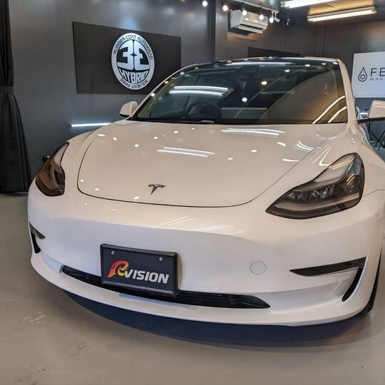 TESLA MODEL3