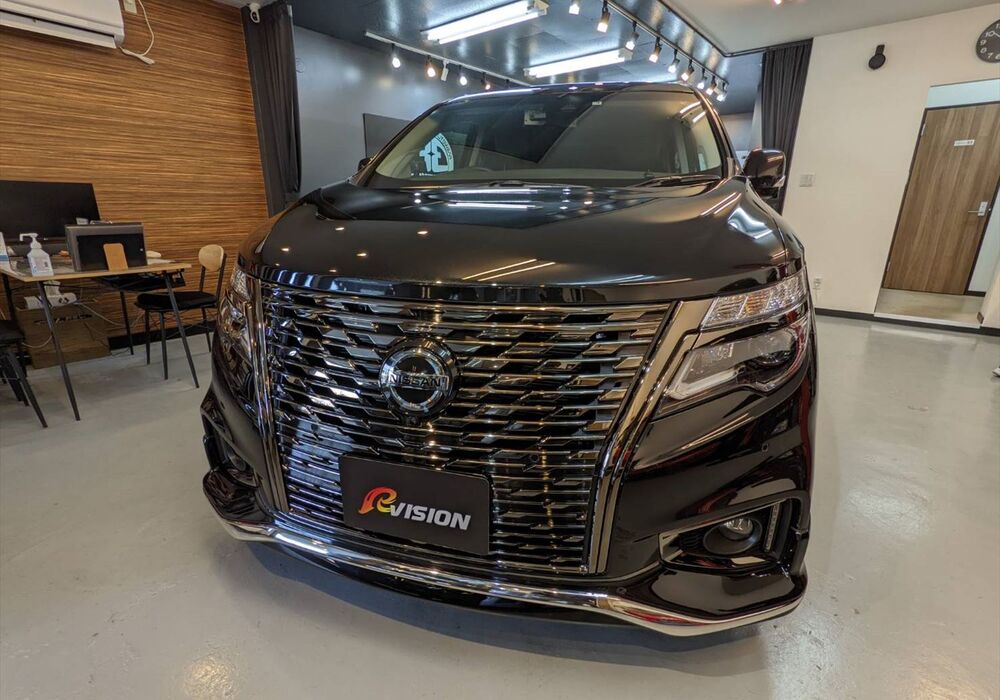 日産エルグランド