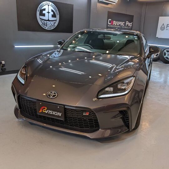 GR86