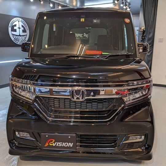HONDA N-BOX custom