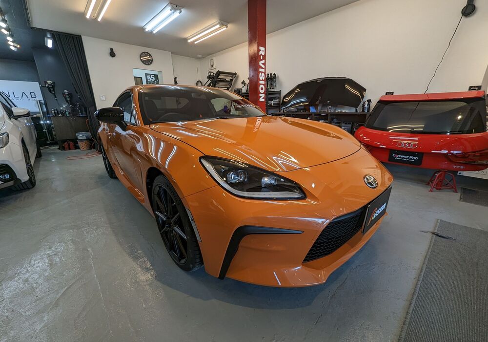 TOYOTA GR86