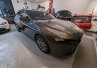 MAZDA3