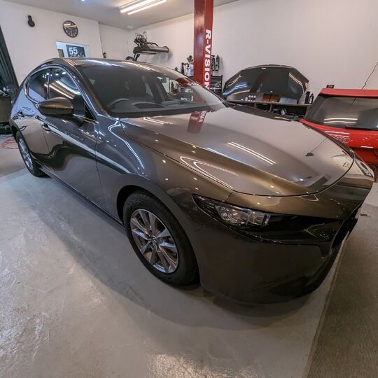 MAZDA3