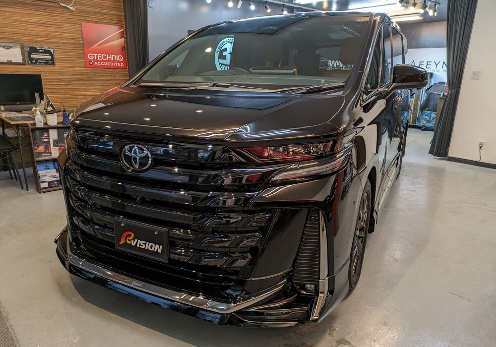 TOYOTA ヴェルファイア